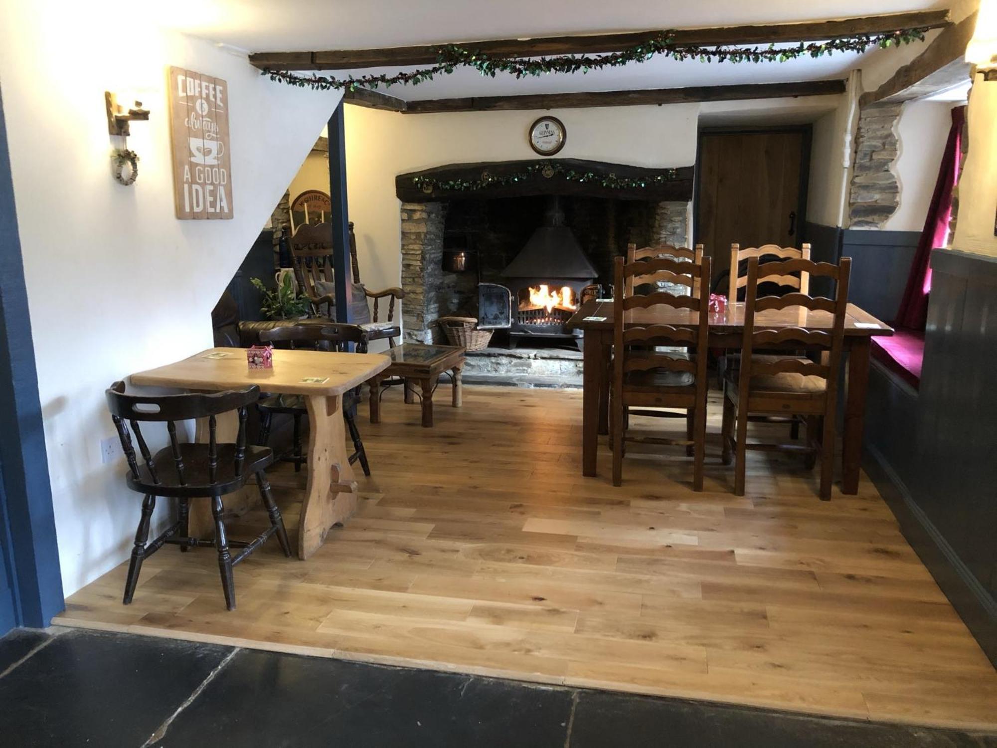 Blue Lion Inn Lewdown Εξωτερικό φωτογραφία